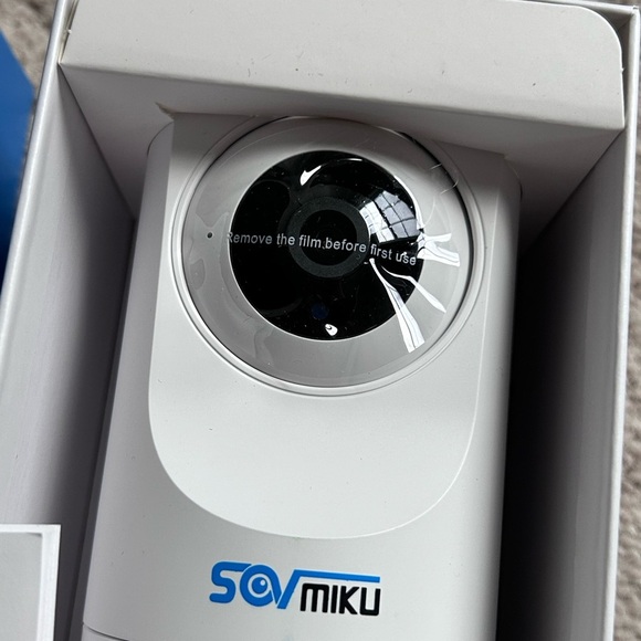 White Smart Camera - Picture 3 of 6